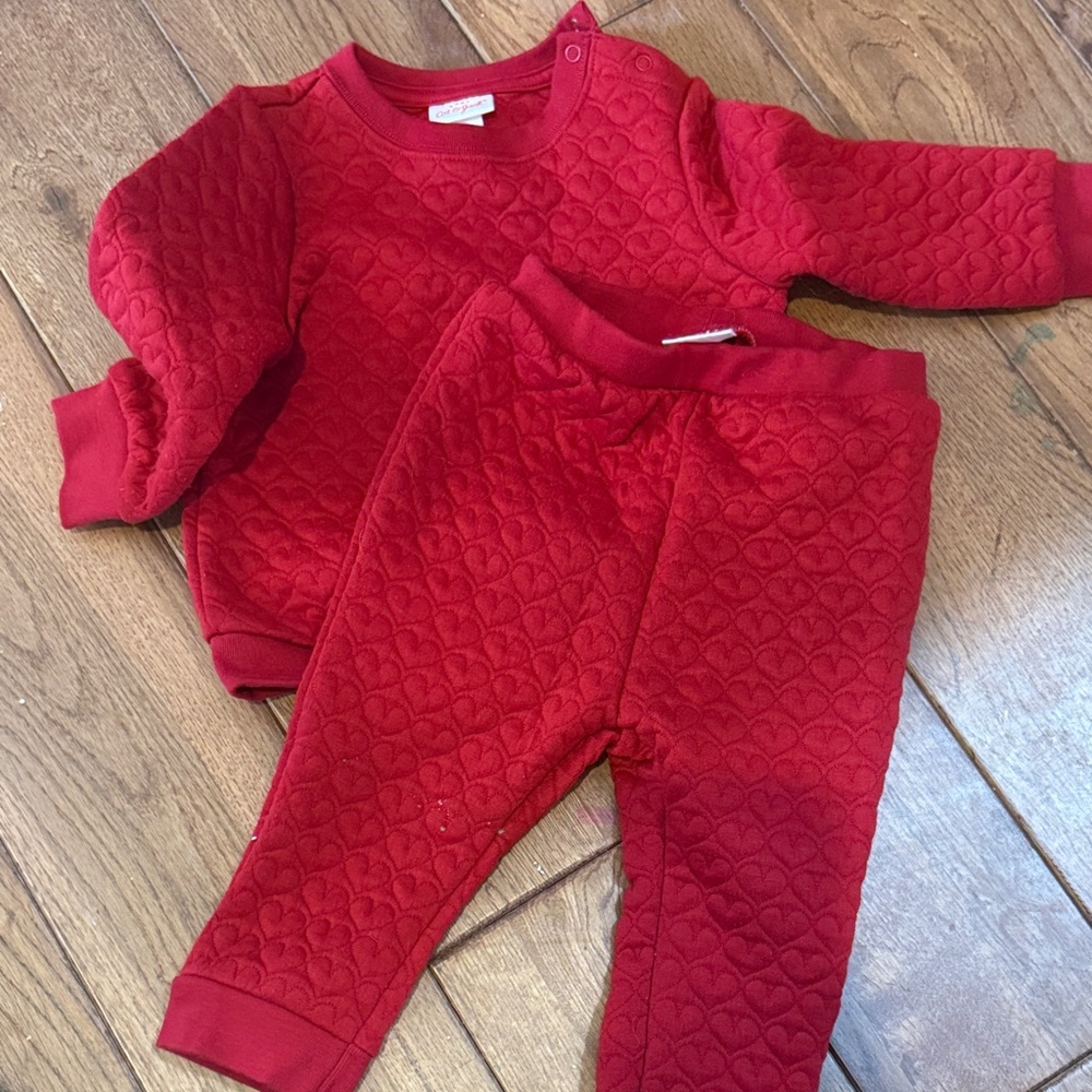 Cat & Jack Red Heart Quilted Kids Pajama Set